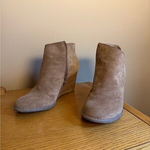 Lucky Brand Brown Suede Ankle Booties
